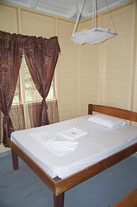 Iwokrama River Lodge Makari Bilik gambar