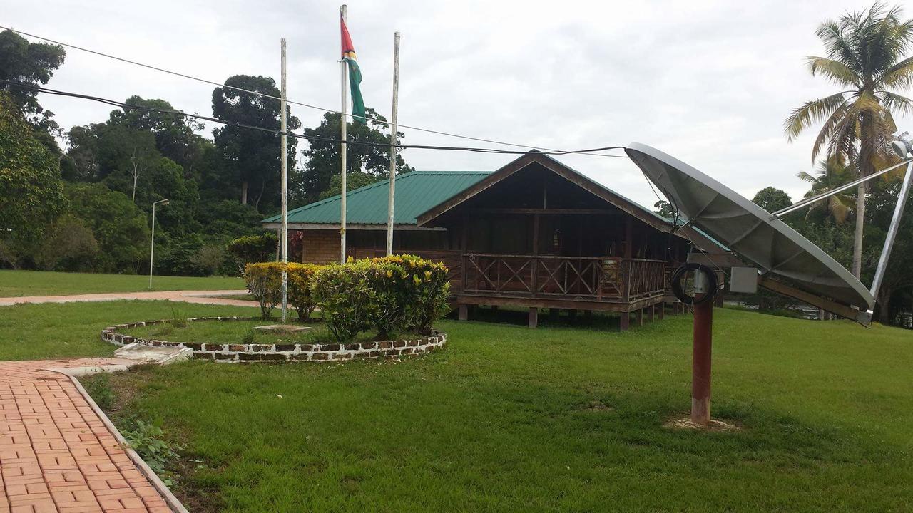 Iwokrama River Lodge Makari Luaran gambar